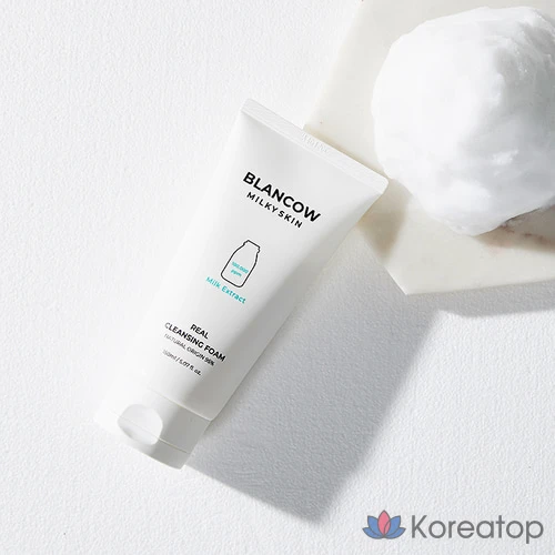 Очищающая пенка Blancow Real Milk Cleansing Foam, 1 шт., 150 мл.