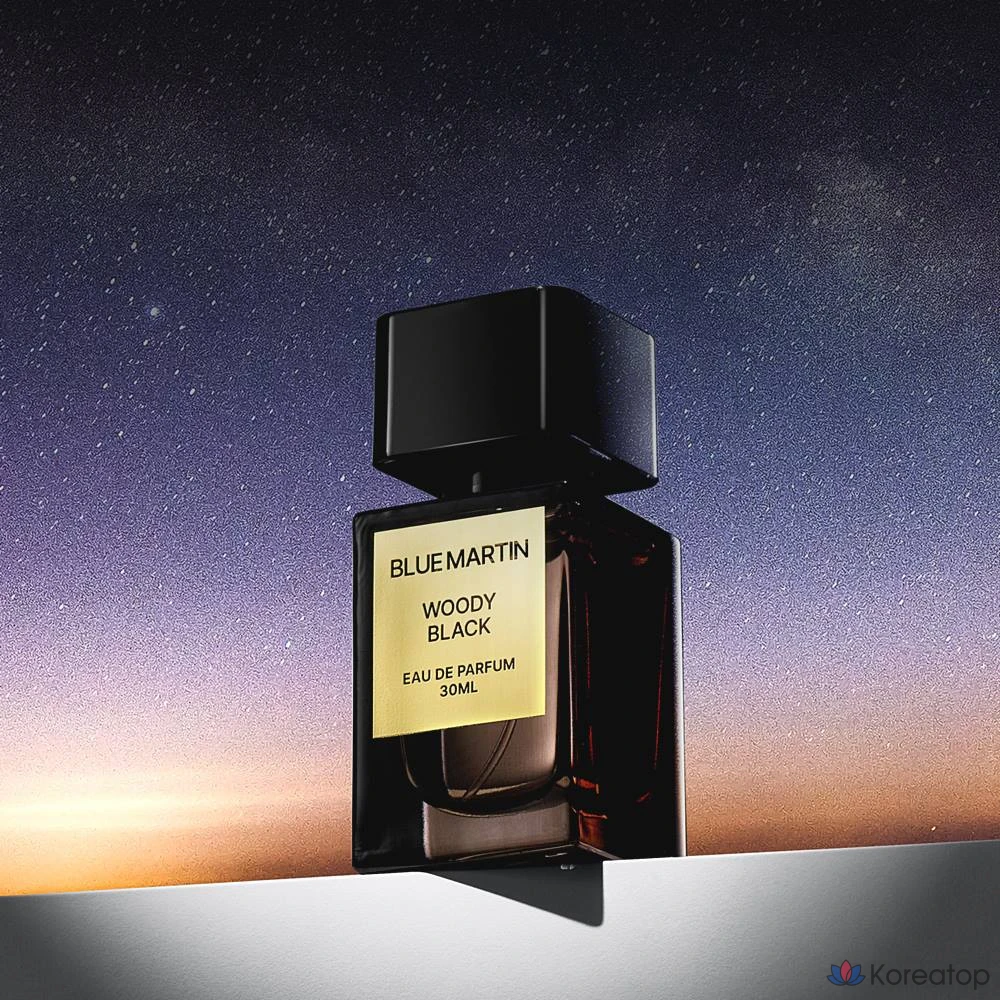 Blu Martin Woody Black — древесно-мускусный мужской аромат, 30 мл, 1 флакон.