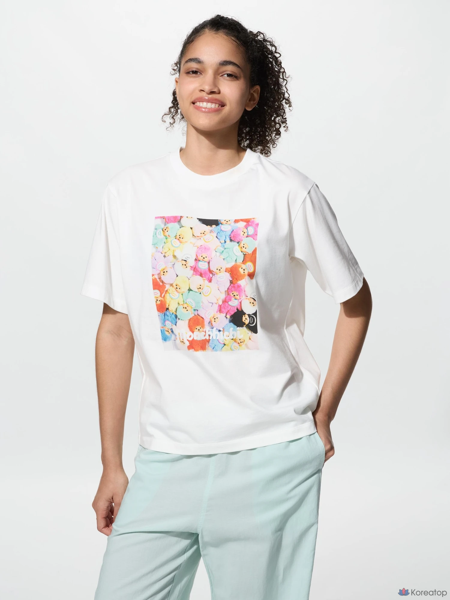 Футболка Uniqlo Monchhichi UT Graphic T-Shirt