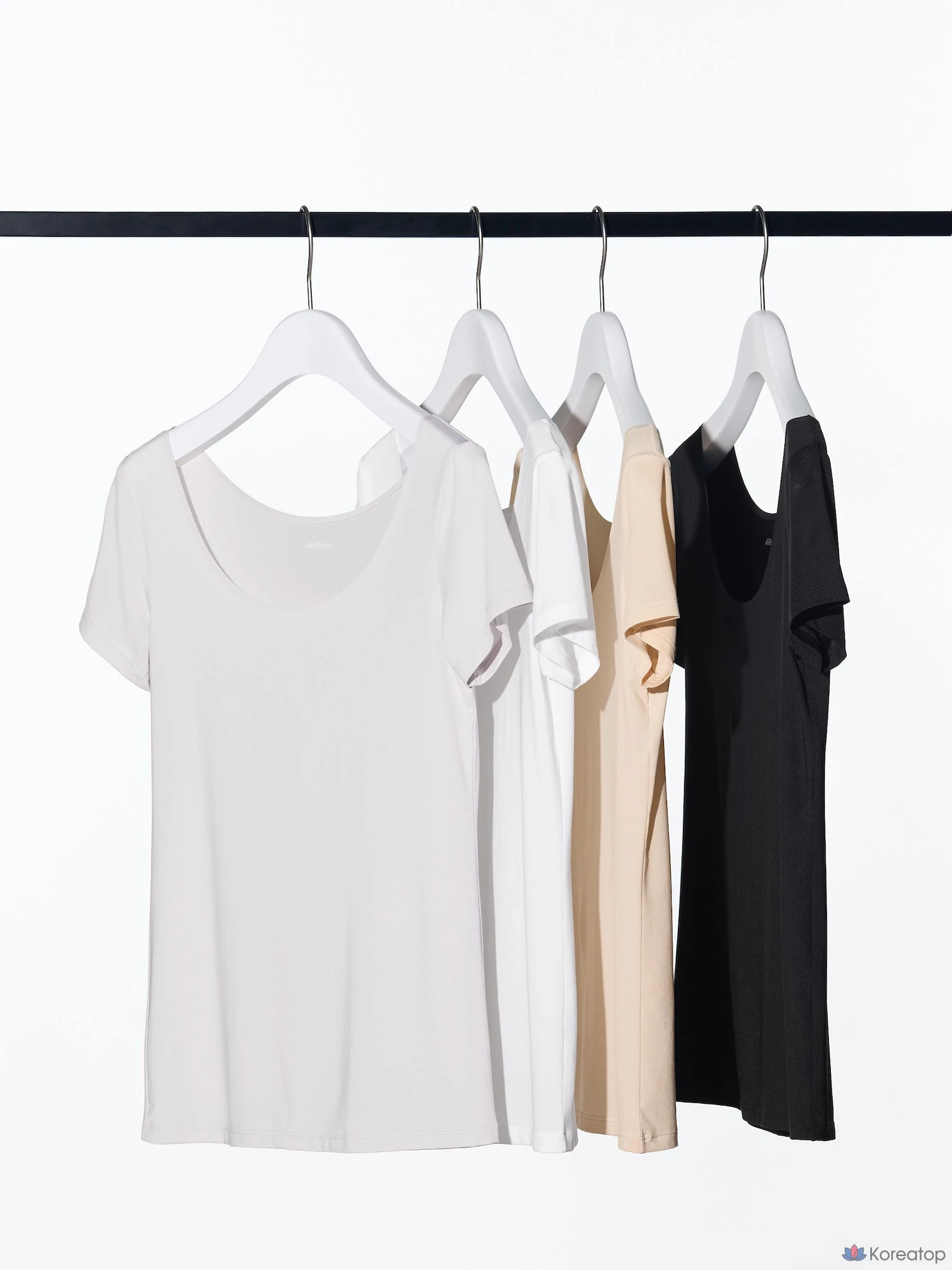 Футболка Uniqlo AIRism U-Neck T-Shirt