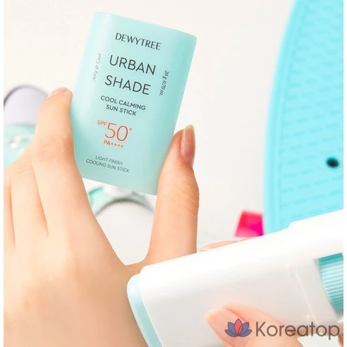 Успокаивающий солнцезащитный стик Dewytree Urban Shade Cool Calming Sun Stick SPF50+ PA++++, 20 г, 2 шт