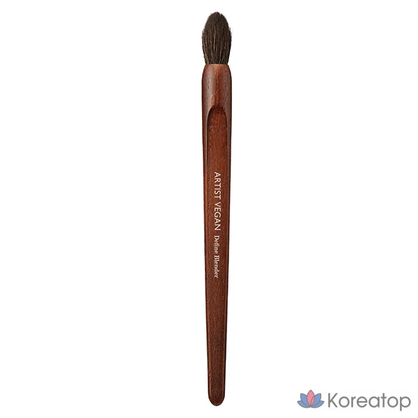 Кисть для растушевки Too cool for school Artist Vegan Define Blender Brush, разные цвета, 1 шт.