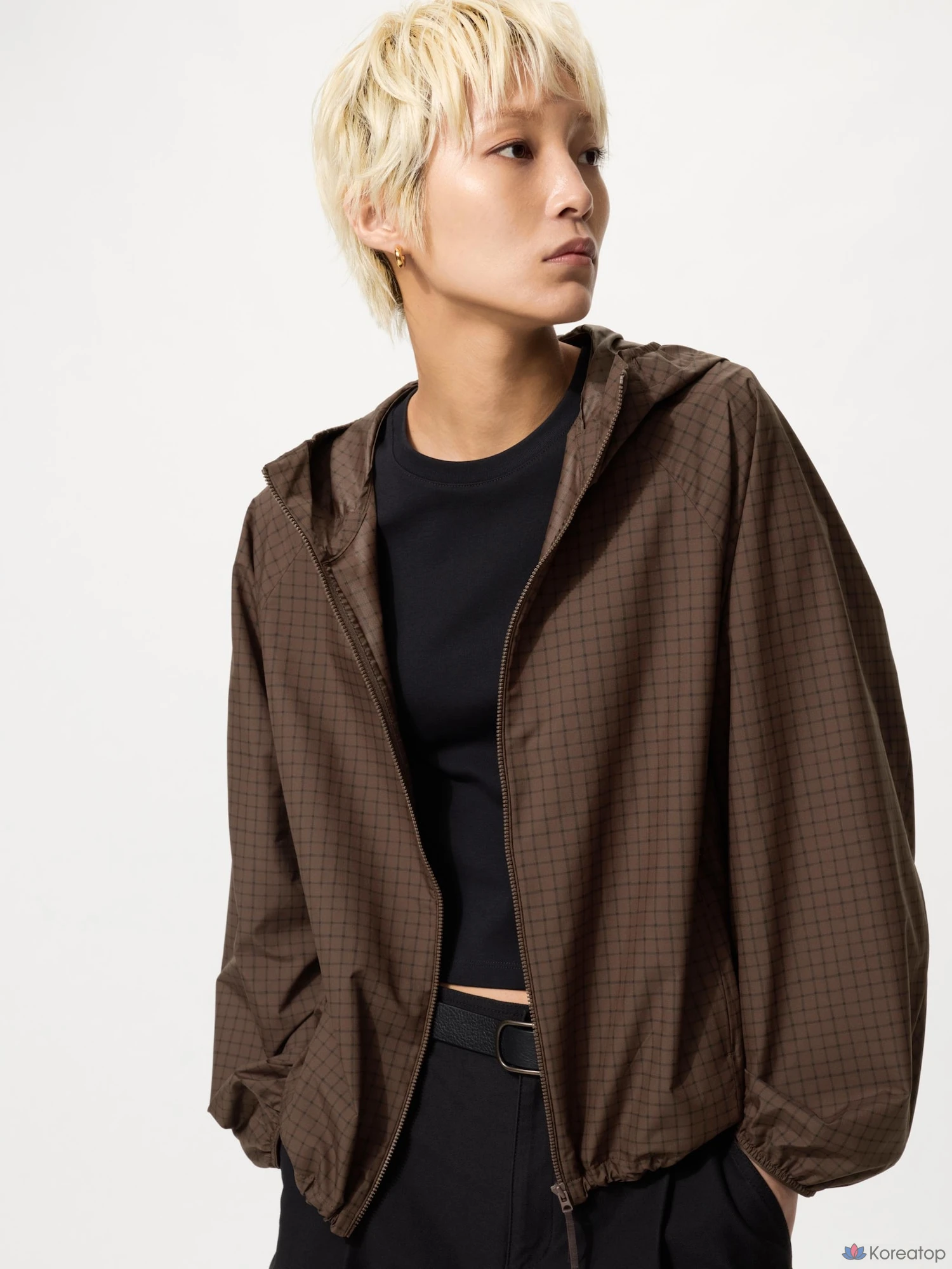 Парка Uniqlo Pocketable UV Protection Parka, с принтом
