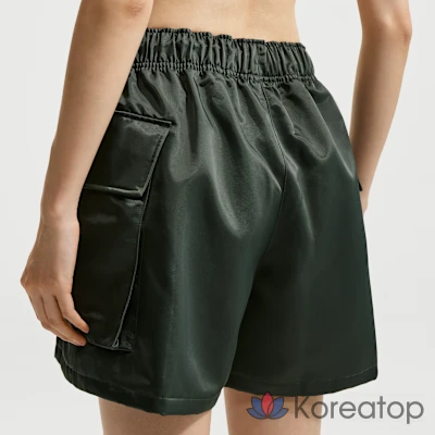 Шорты женские Nike Sportswear Loose Fit Mid-Rise Satin Cargo Shorts, фото 3