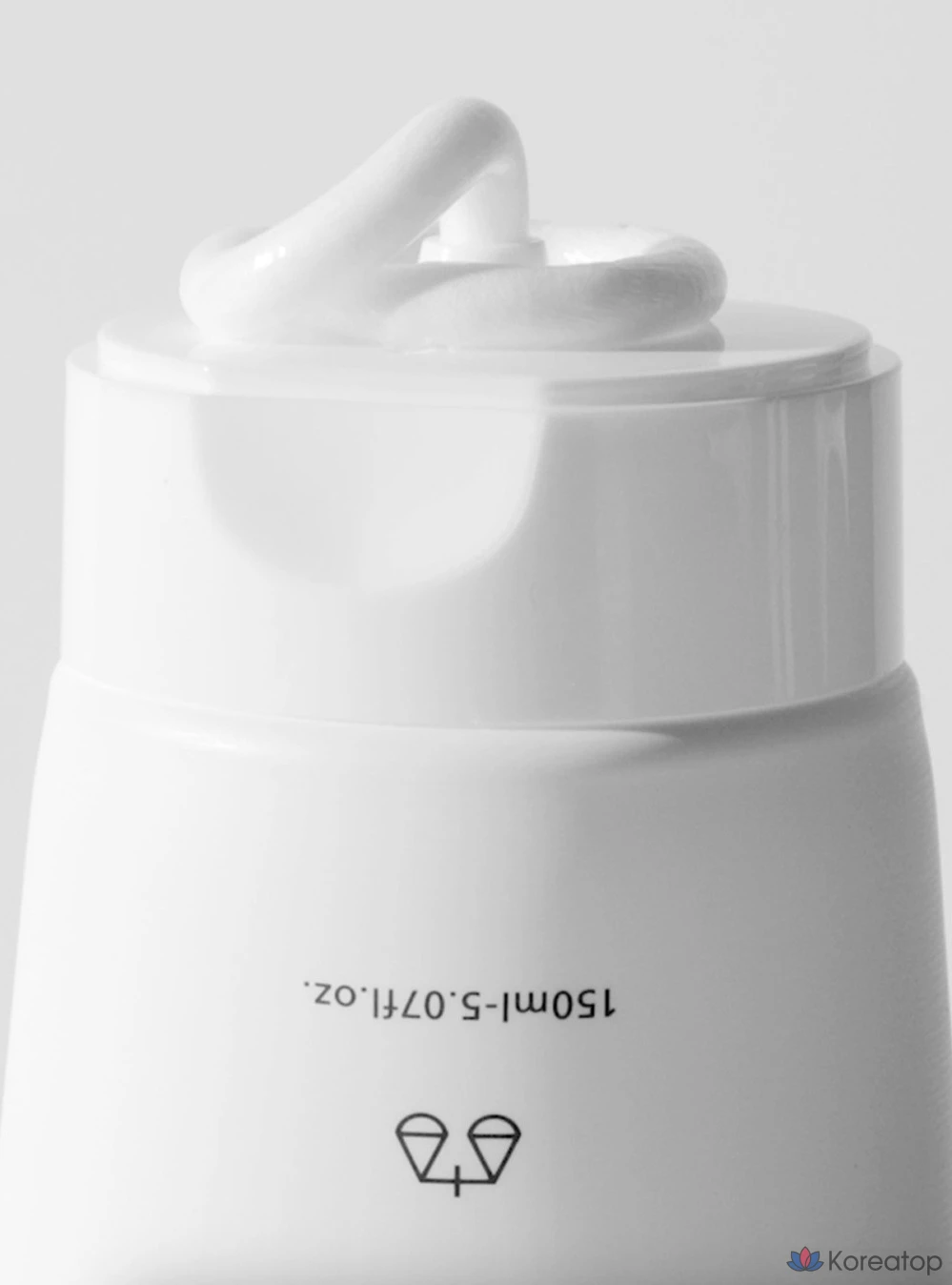 Пенка для умывания Lagom Celeb Micro Foam Cleanser, 150 мл, 1 шт.