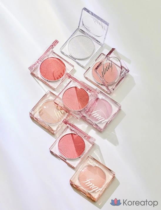 Румяна fmgt The Face Shop Veil Glow Blusher 5 г, оттенок 05 Sensory Peach, 1 шт., фото 4