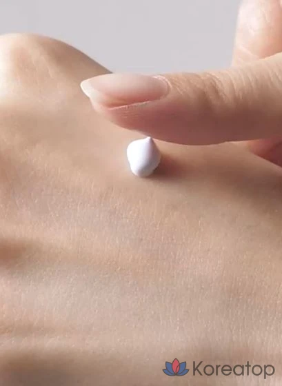 Солнцезащитный крем Dermafirm Ultra Soothing Sun Makeup Base R4, оттенок White, 50 мл, 1 шт.