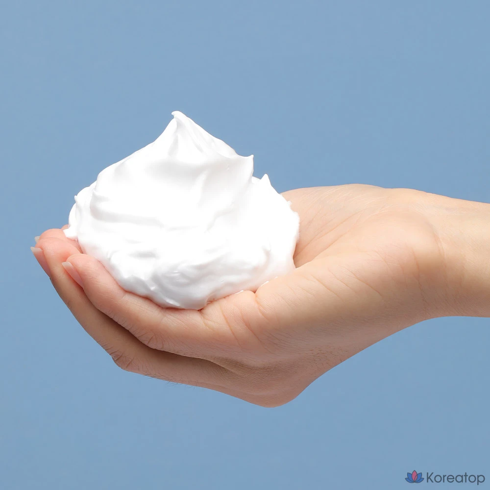 Пенка для глубокого очищения кожи с гиалуроновой кислотой MERZY, 1 шт., 150 мл