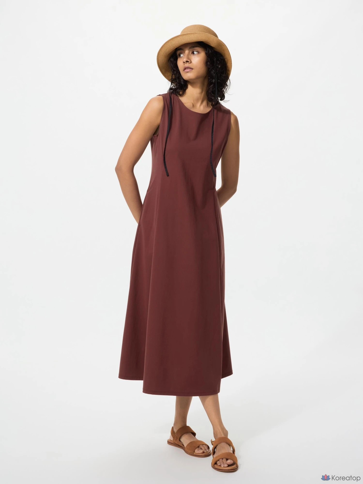 Платье Uniqlo Ultra Stretch AIRism Sleeveless