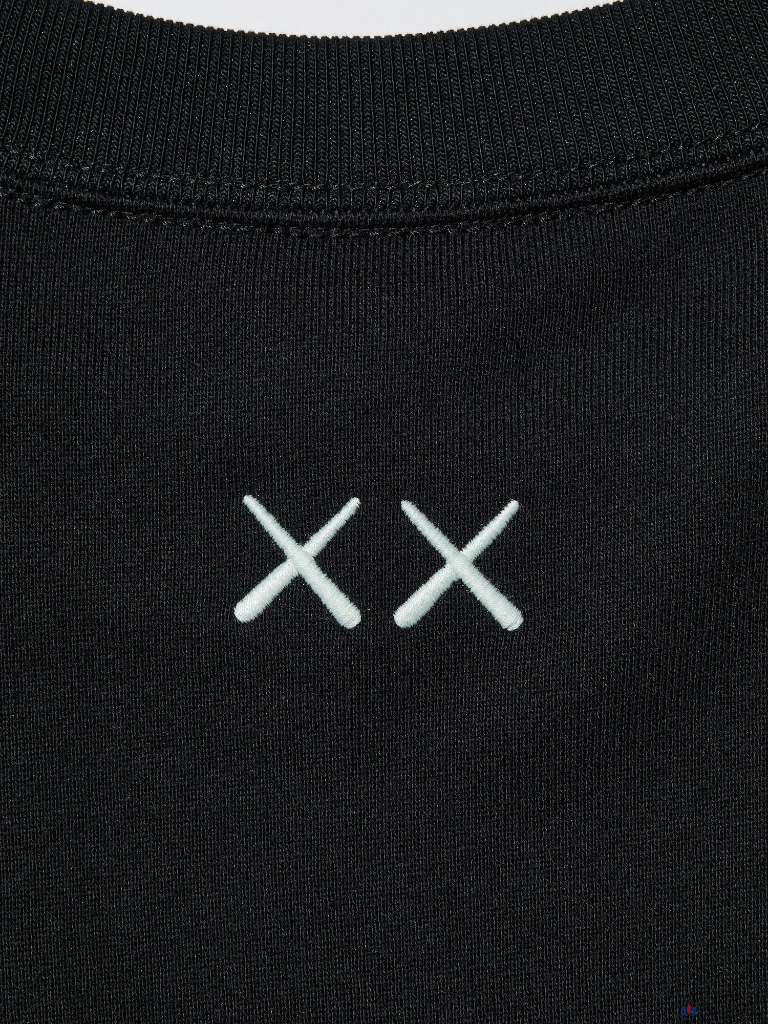 Свитшот Uniqlo KAWS Universe Sweatshirt A