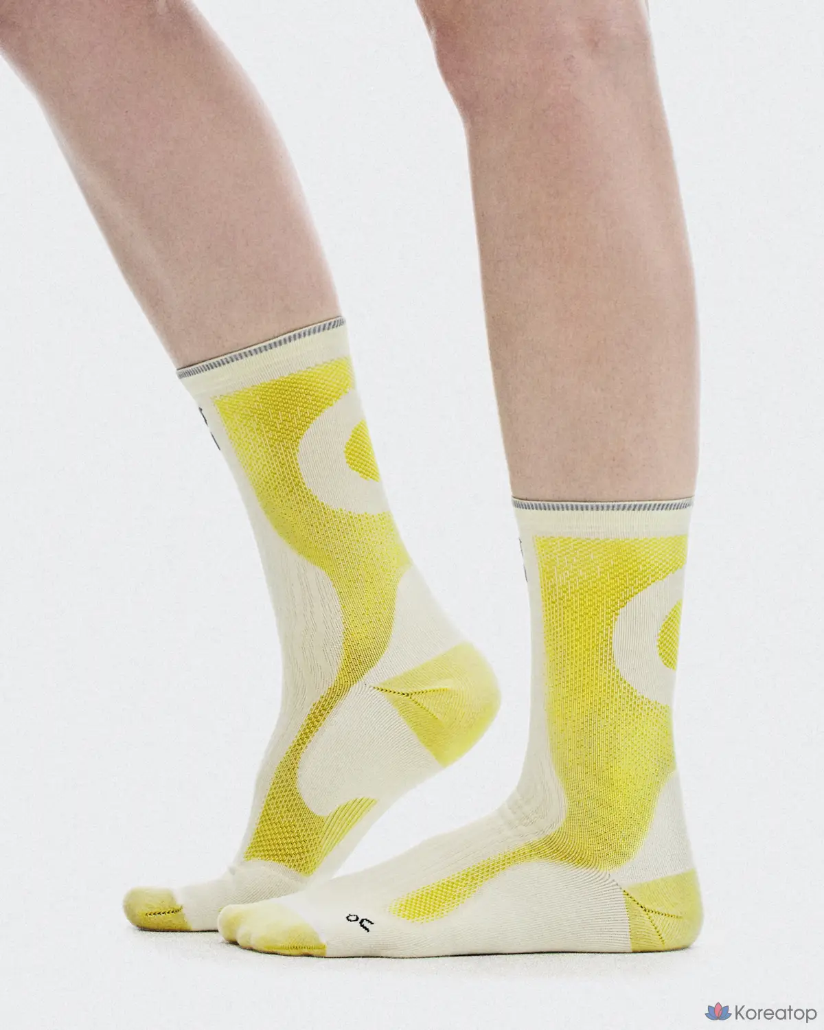 Носки ON Elite Run Sock High, Hyper