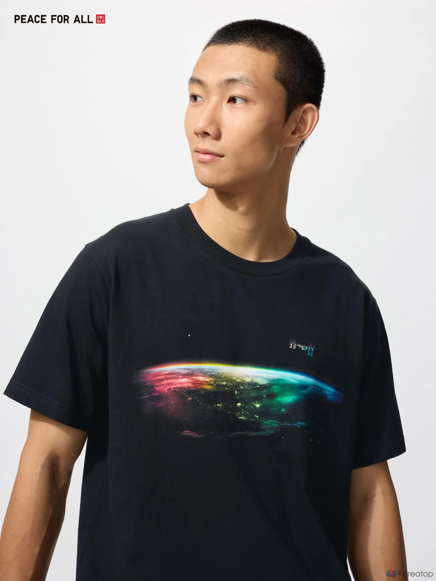 Футболка Uniqlo PEACE FOR ALL Graphic T (Regular Fit) Artemis 1