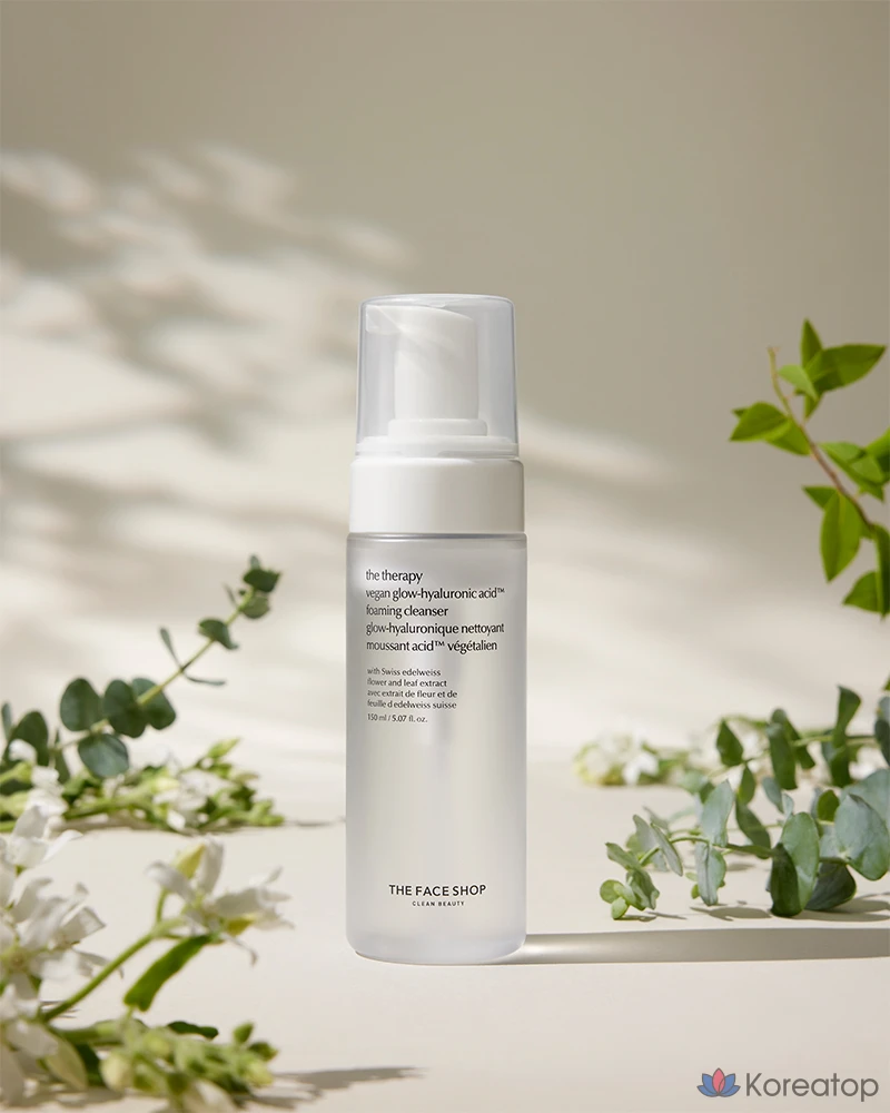 Очищающая пенка для лица The Face Shop The Therapy Glow с гиалуроновой кислотой, 150 мл, 1 шт.