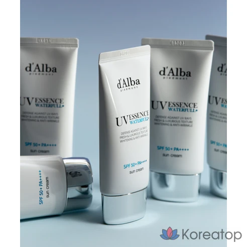 d&#039;Alba Ультралёгкий солнцезащитный крем для лица Waterfull Essence Sun Cream (SPF 50+) 50 мл x 2 упаковки + Балансирующий веганский гель для умывания, набор из 3 мл x 5 упаковок