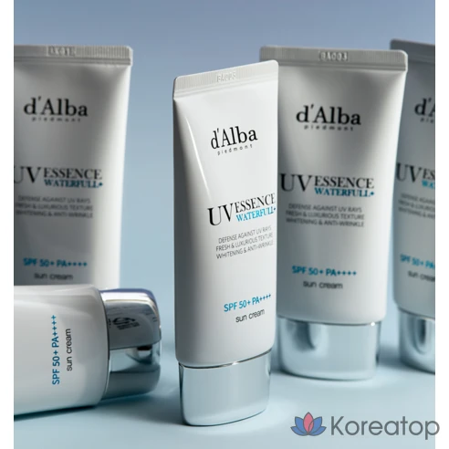 Ультралёгкий солнцезащитный крем для лица D&#039;alba Waterfull Essence Sun Cream SPF50+ PA++++, 50 мл