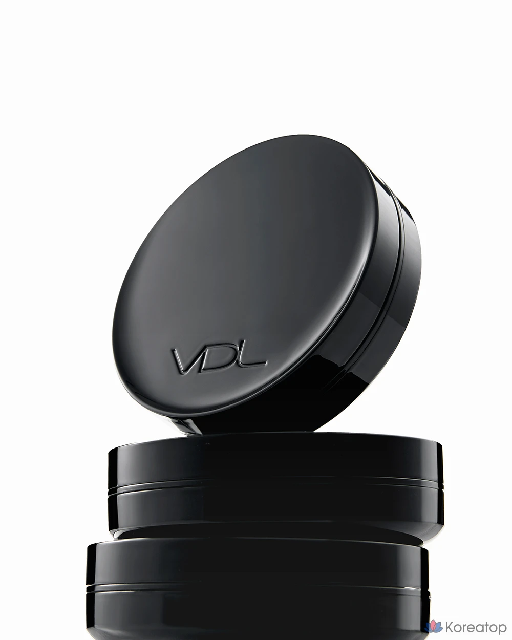 Средство для выравнивания тона кожи VDL Cover Stain Perfecting Cushion, 13 г, V02, 1 шт.