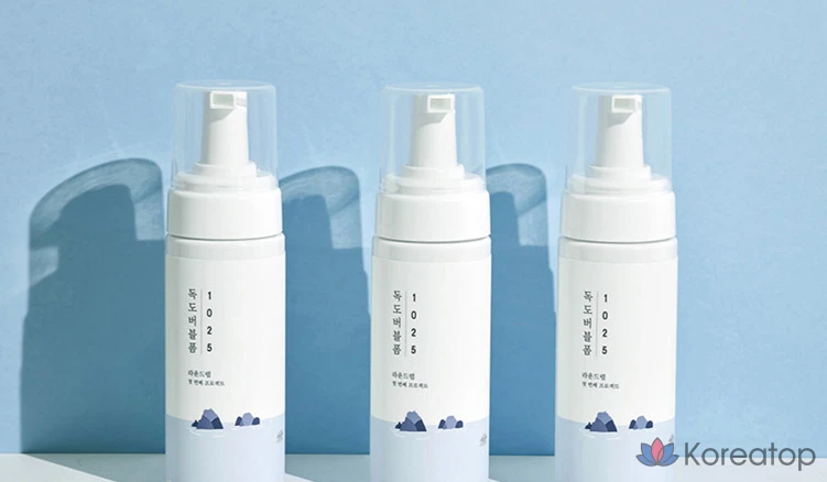 Очищающая пенка Round Lab 1025 Dokdo Bubble Cleansing Foam, 150 мл, 1 шт.