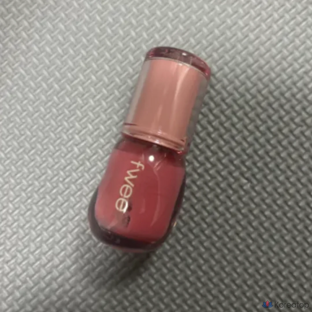 Блеск для губ fwee 3D volumizing gloss, tarot, 1 шт.