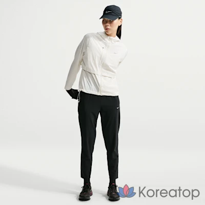 Куртка для бега женская Nike Swift Storm-FIT, фото 4