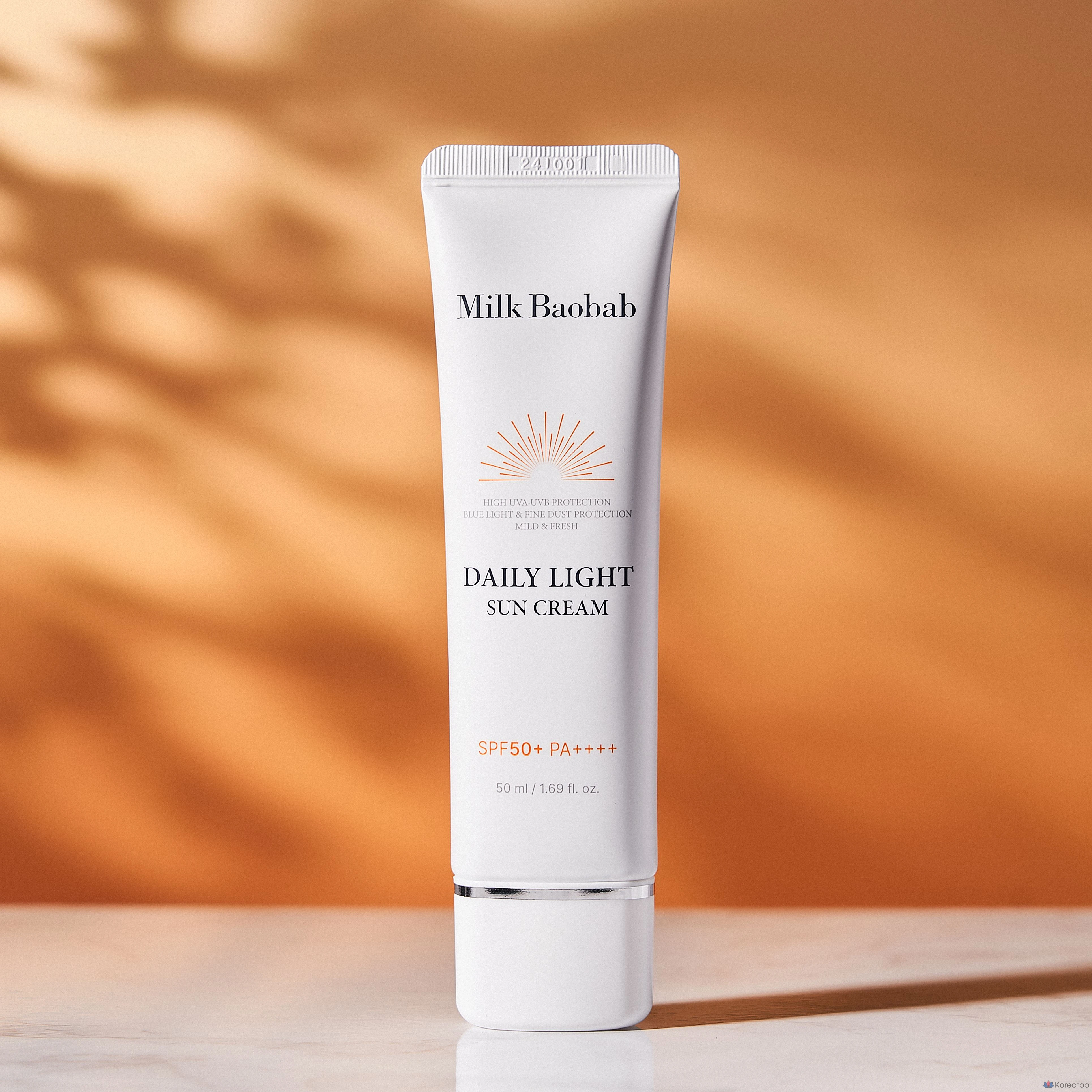 Солнцезащитный крем Milk Baobab Daily Light Sunscreen SPF50+ PA++++, 1 шт., 50 мл