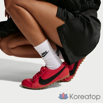 Кроссовки женские Nike Moon Shoe OG Leather
