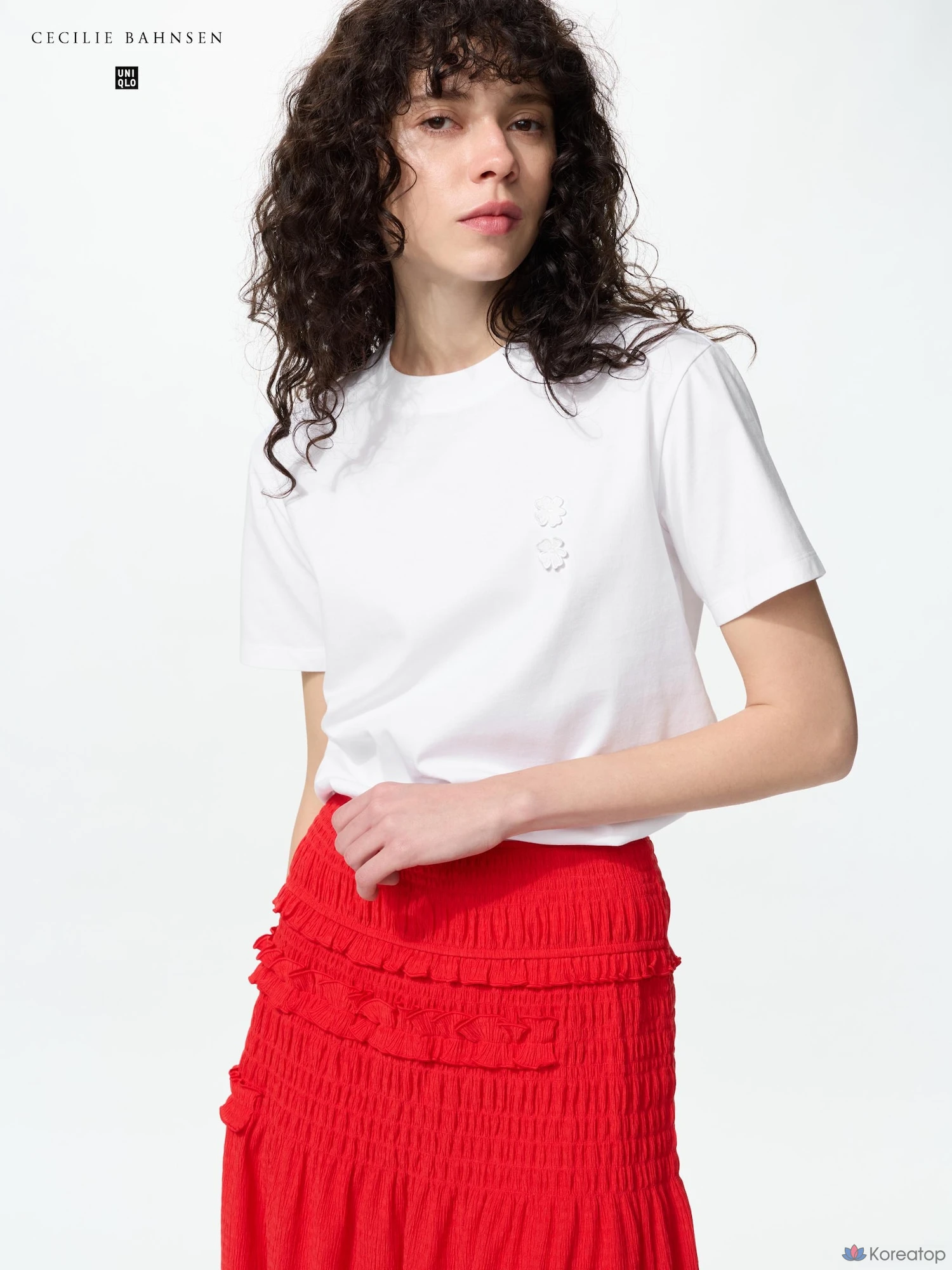 Футболка Uniqlo Graphic T B