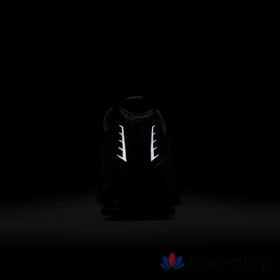 Кроссовки мужские Nike Shox R4