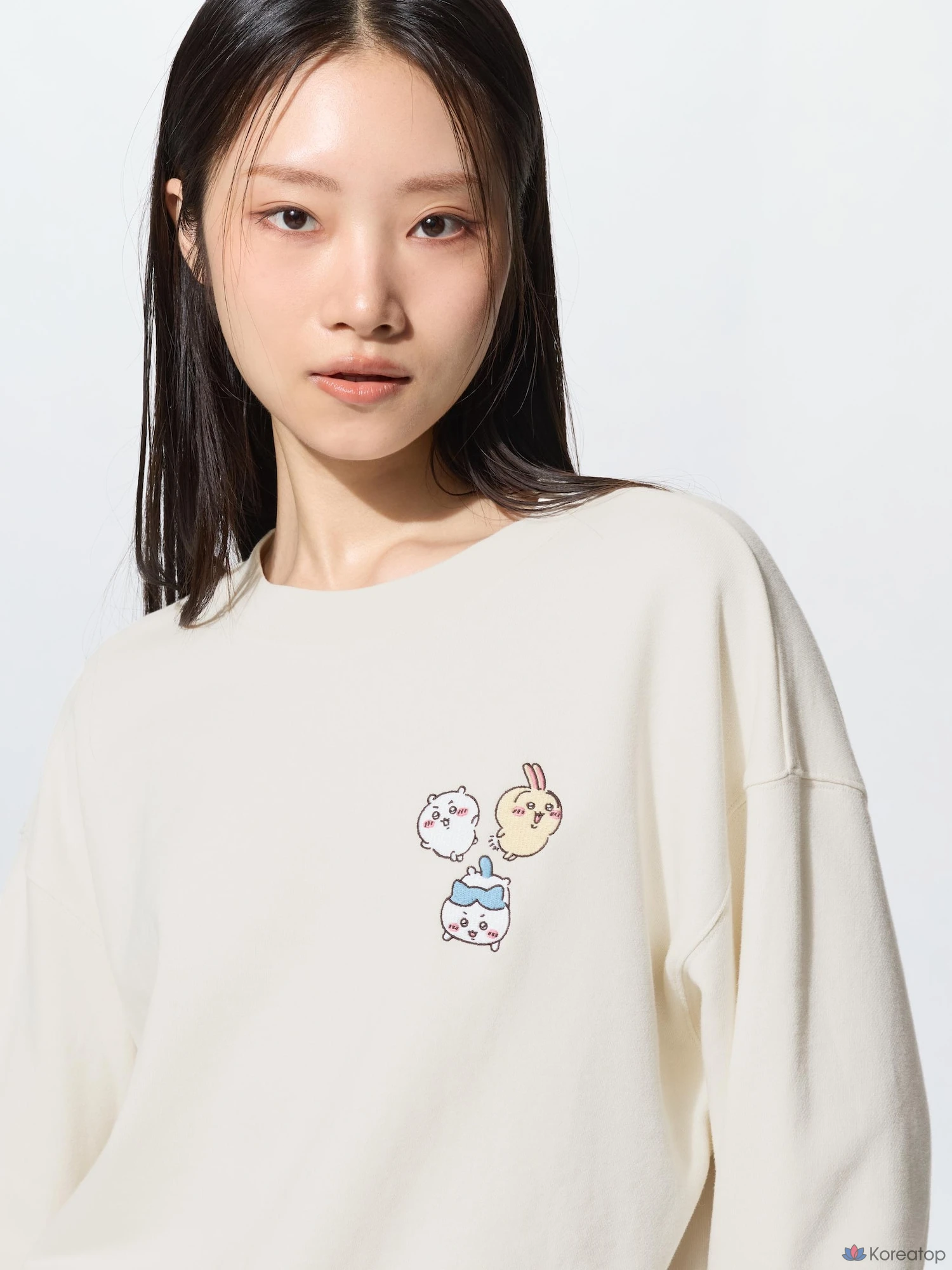 Свитшот Uniqlo Chiikawa Sweatshirt A