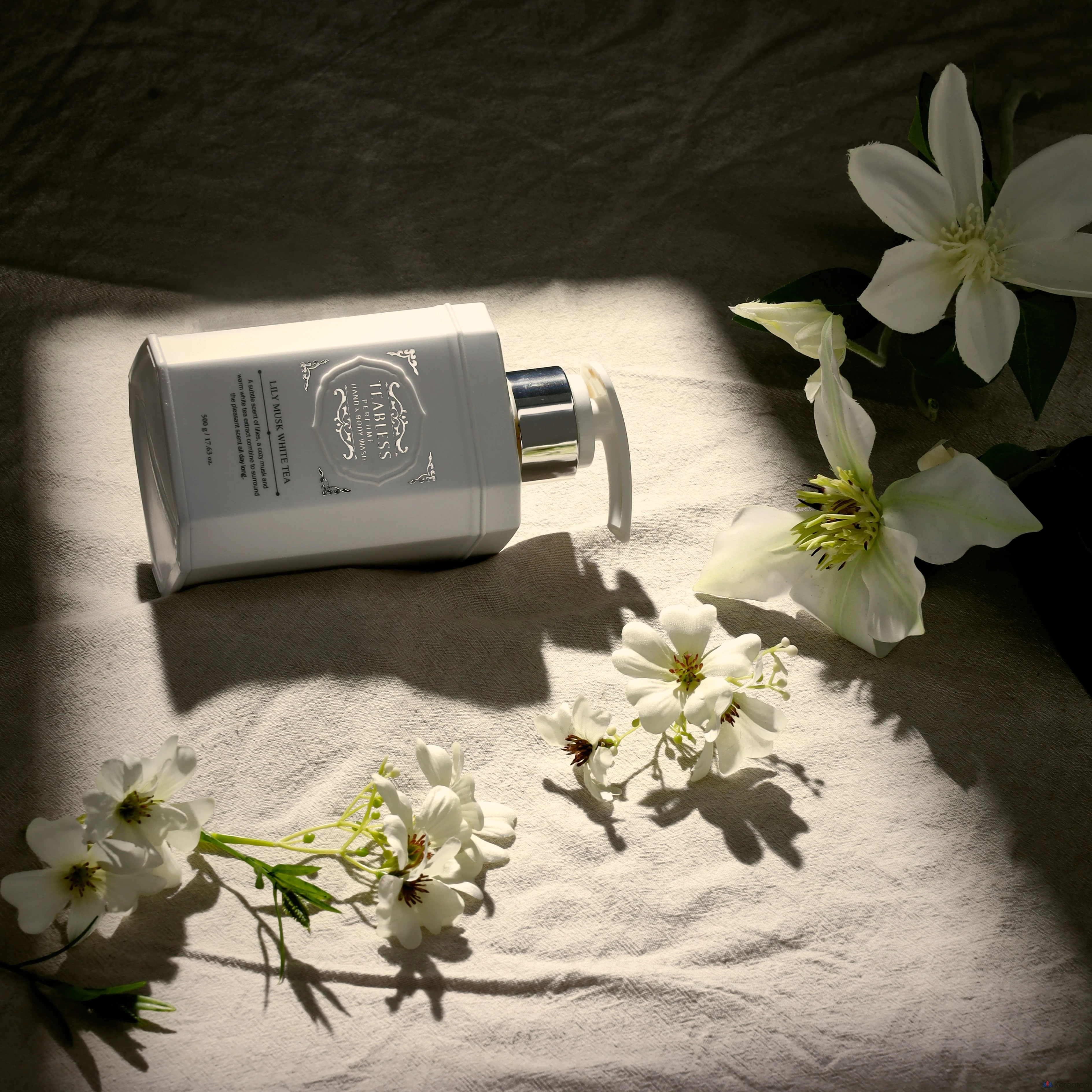 Гель для душа TEABLESS с ароматом белого чая, лилии и мускуса, 500 г, 1 упаковка.