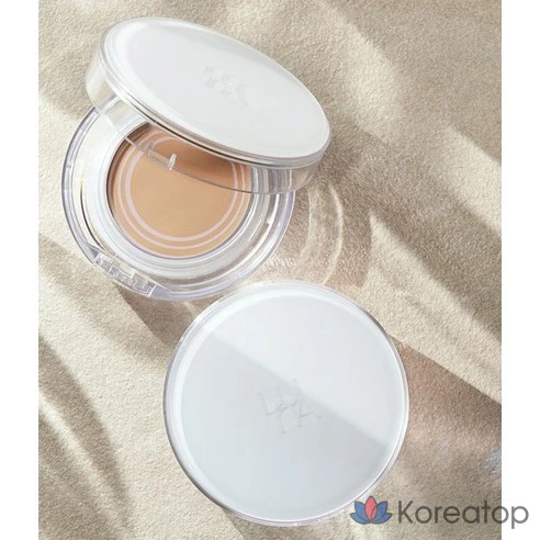 Увлажняющий компактный крем Luna Moisture Glow Pact Clear, оттенок № 21 Ваниль