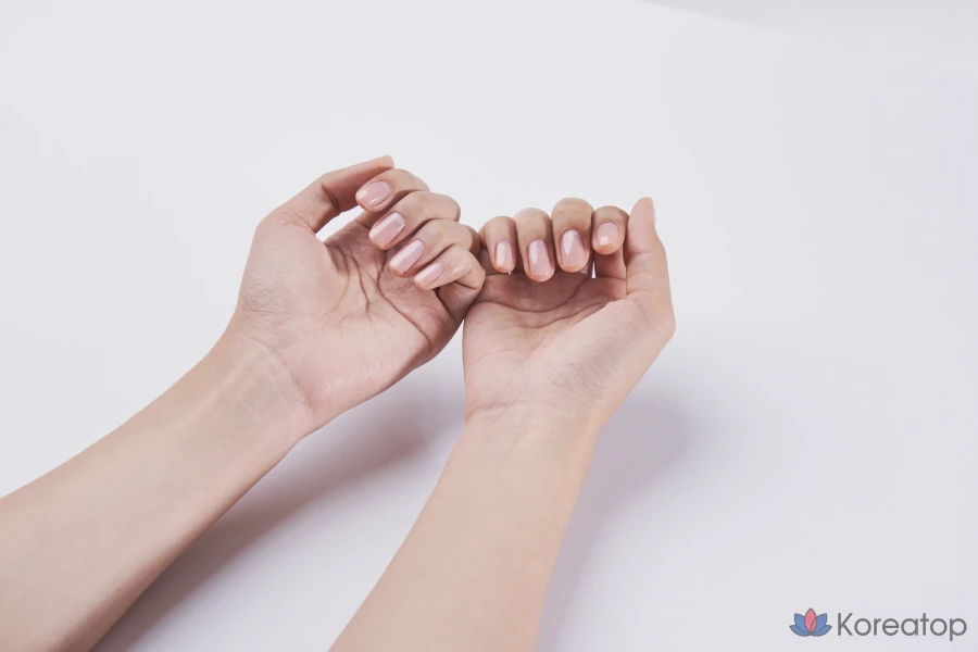 Питательное средство для ногтей PAUL MEDISON Deep Red Repair Nail Nutrition, 15 мл, 1 шт.