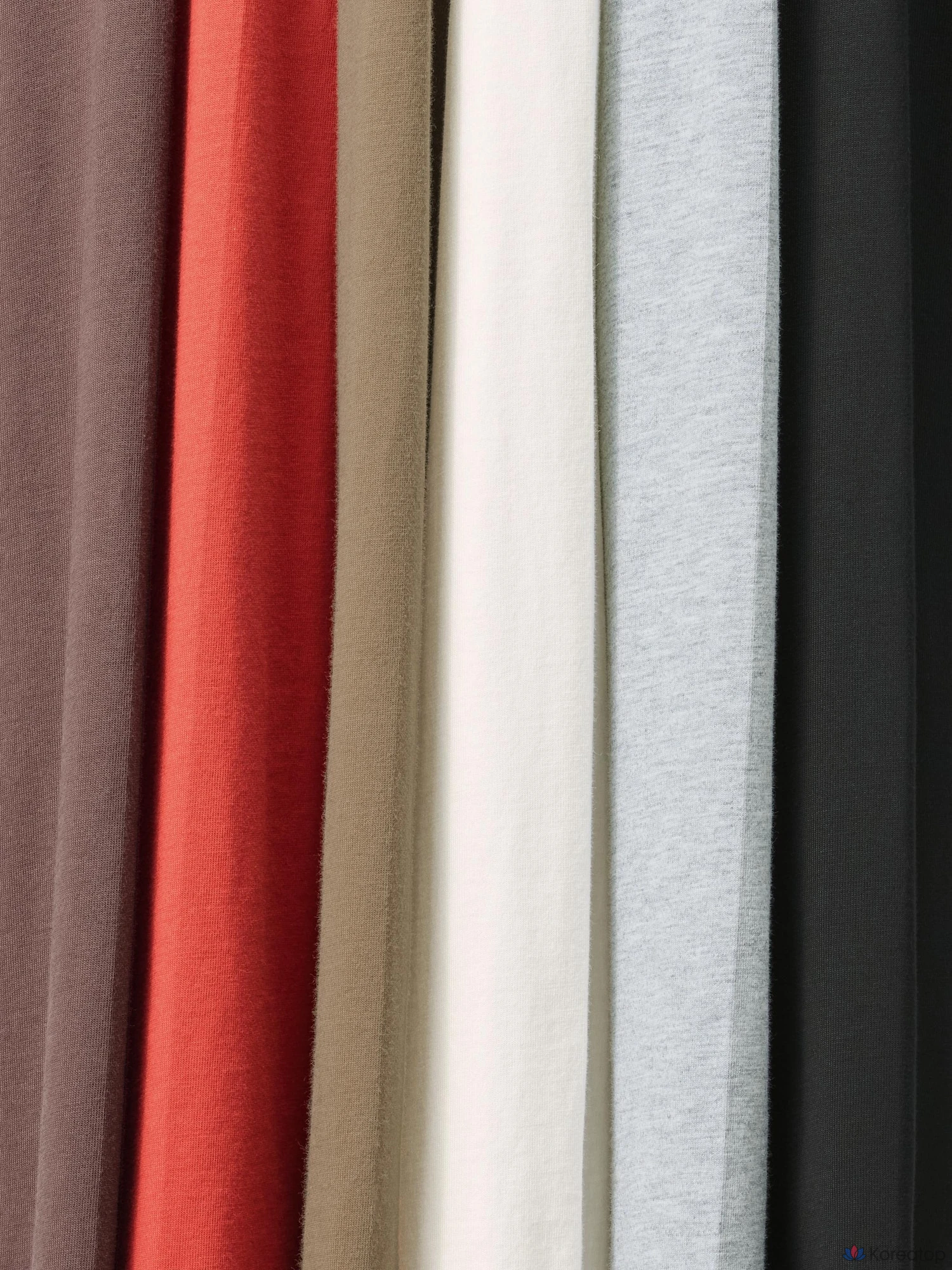Футболка с длинным рукавом Uniqlo Supima Cotton T