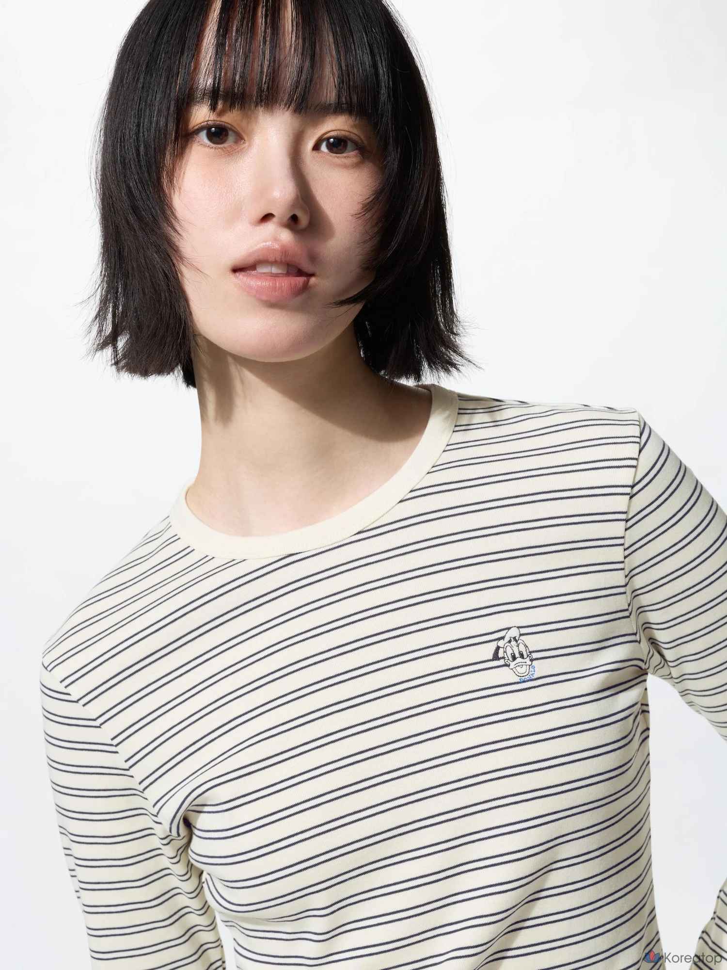 Футболка Uniqlo Mickey & Friends Mini UT Graphic T Long Sleeve