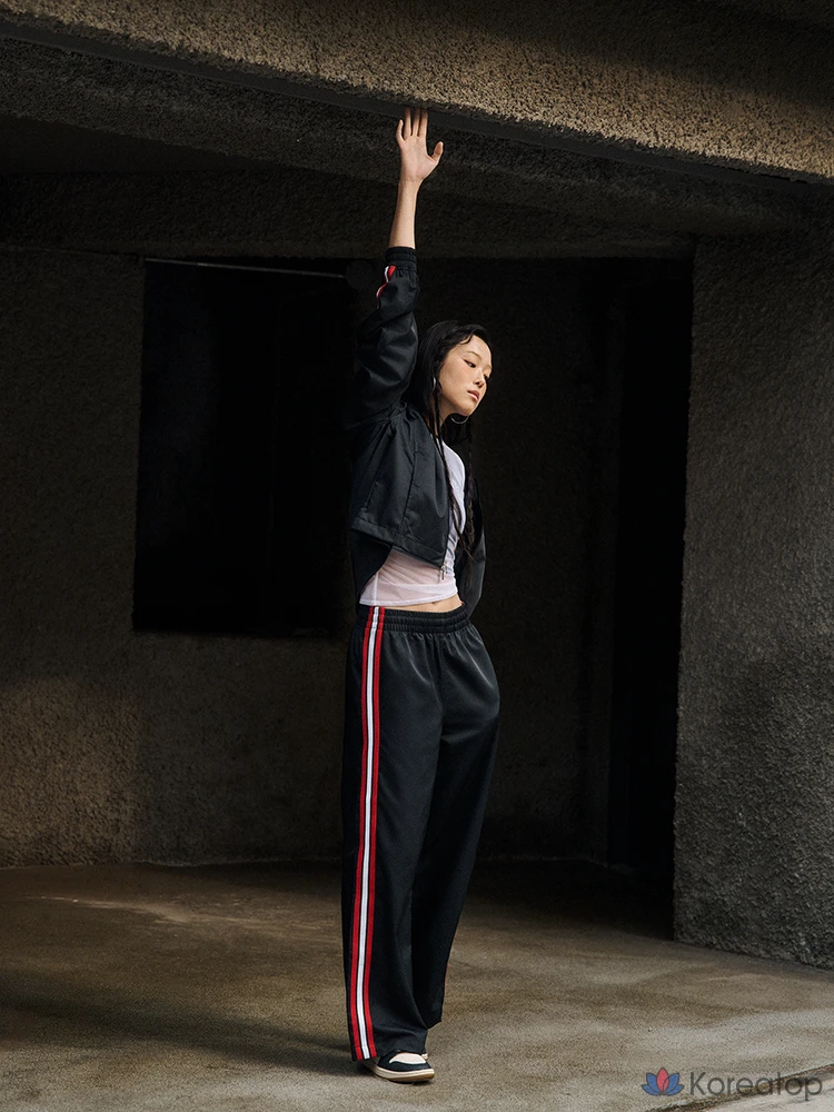 Куртка женская Jordan Brooklyn Track Jacket