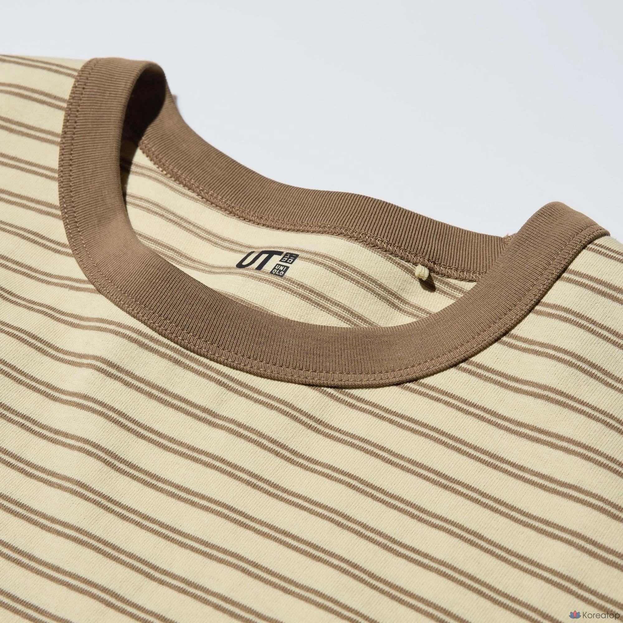 Футболка Uniqlo MAGIC FOR ALL ICONS UT Graphic T 2A Stripe