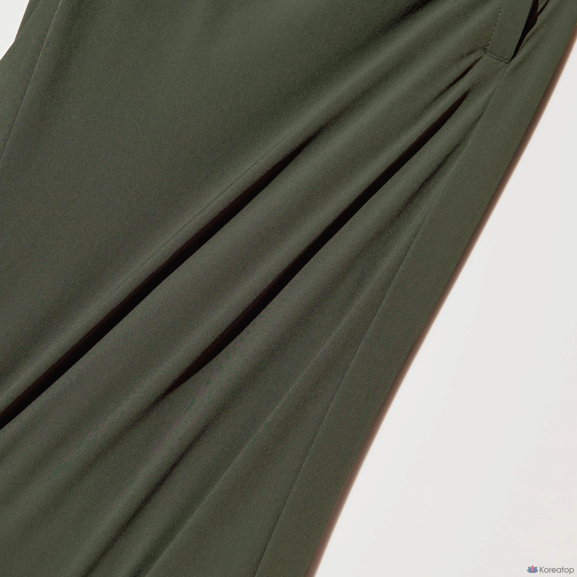 Брюки Uniqlo Warm Easy Pants, длина штанины 71-77 см