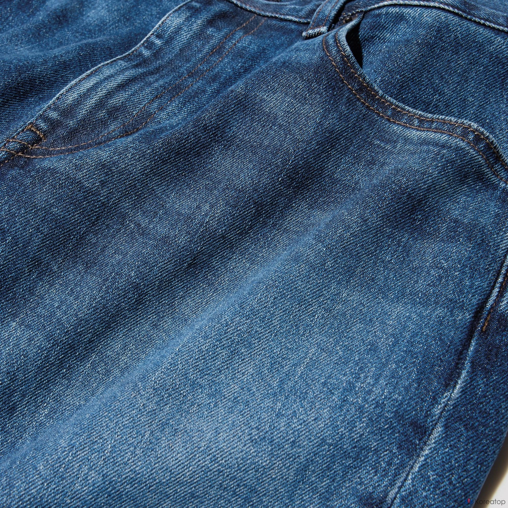 Джинсы Uniqlo Slim Straight