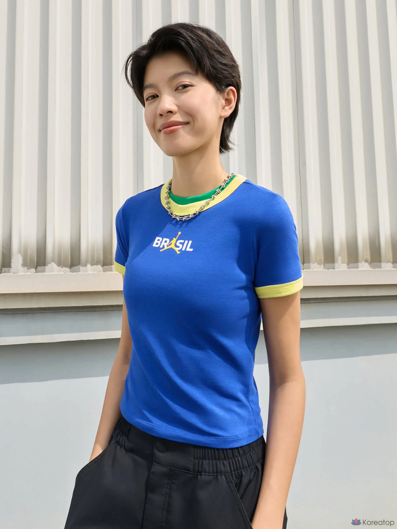 Футболка женская Jordan Graphic Brazil Crewneck