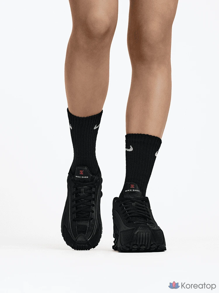 Кроссовки мужские Nike Shox R4