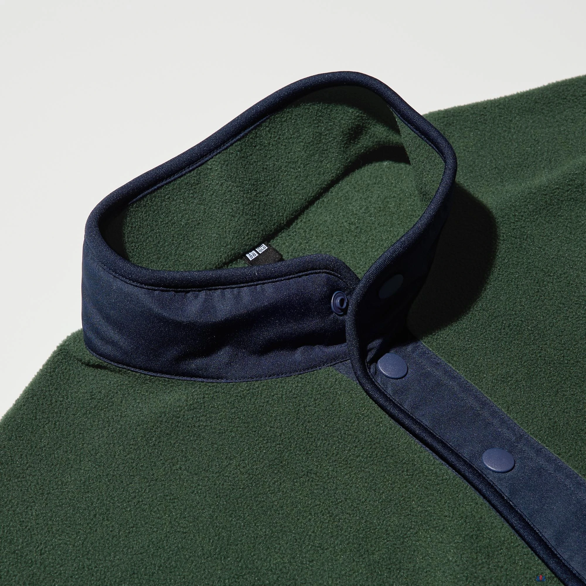 Пуловер Uniqlo Fleece Button-Up Pullover