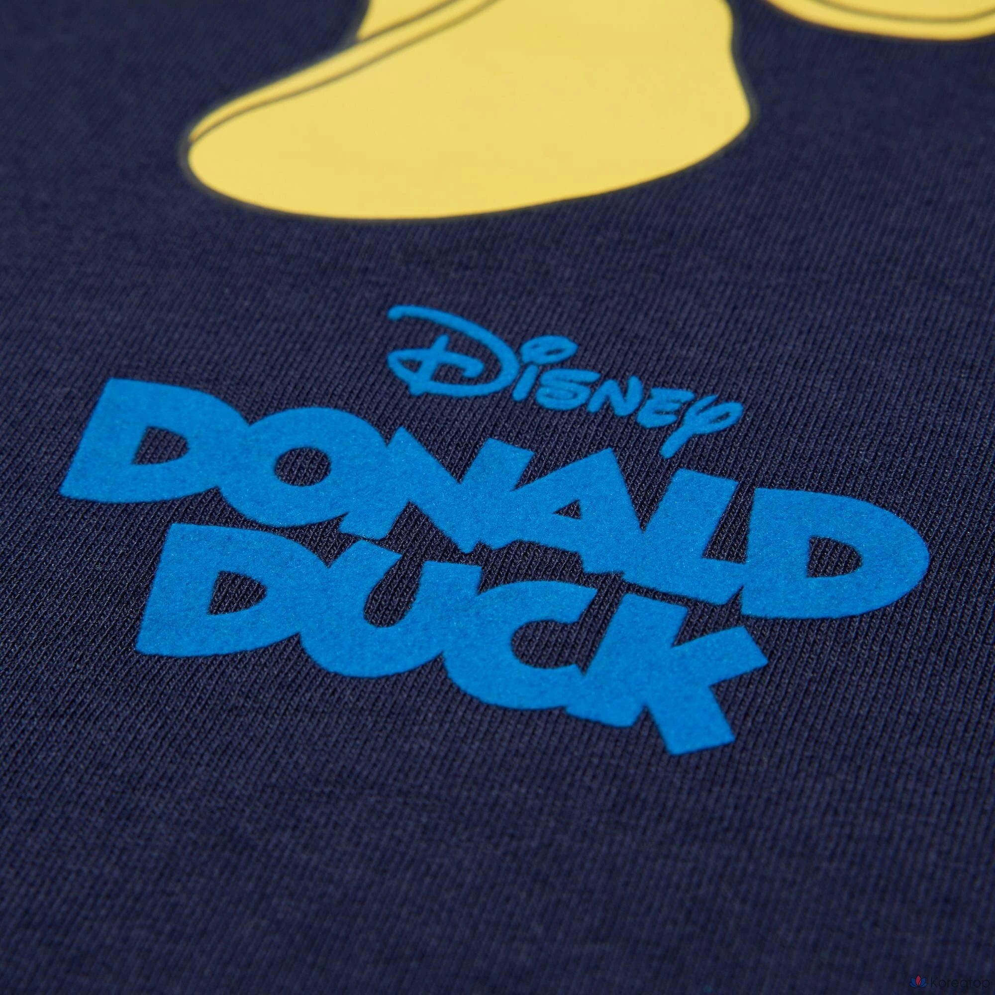 Футболка Uniqlo MAGIC FOR ALL ICONS UT (Graphic T) 1B