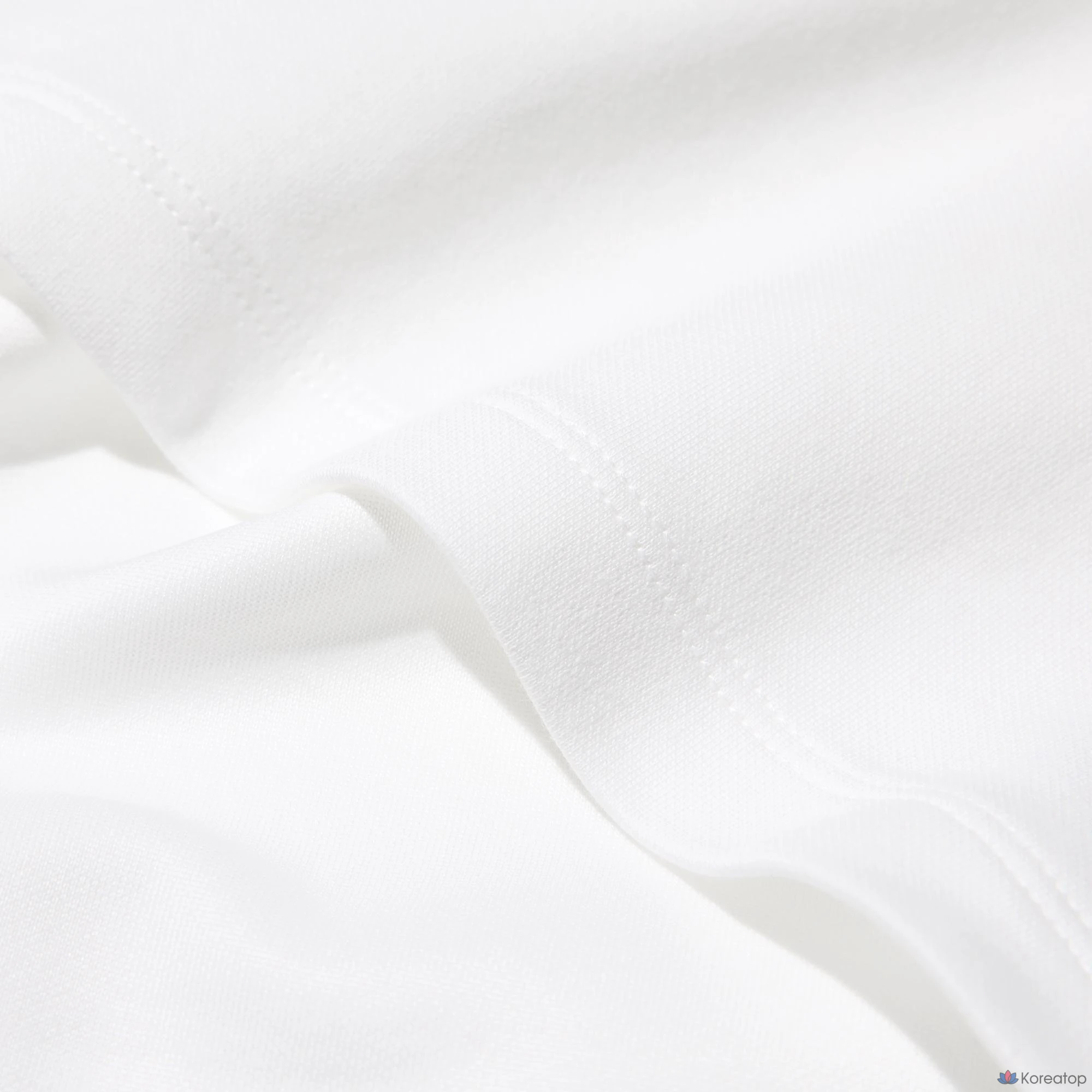 Футболка детская Uniqlo AIRism Cotton Graphic Crew Neck T