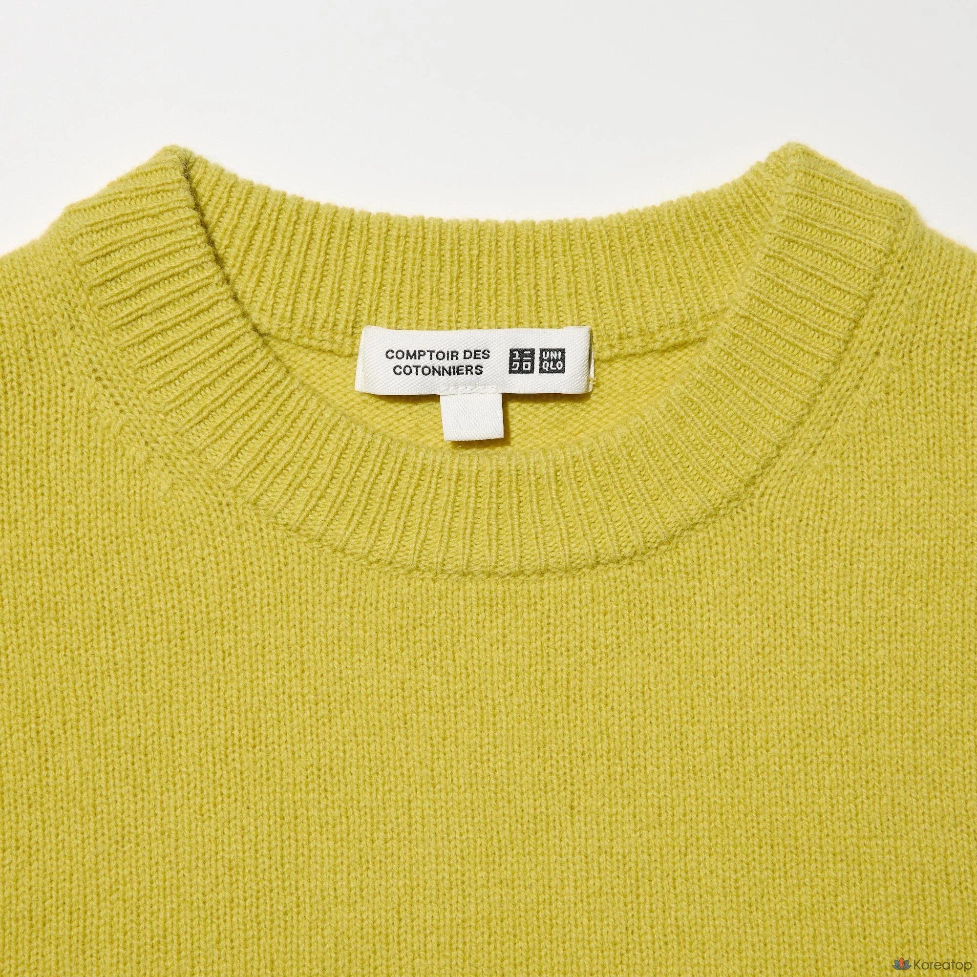 Свитер Uniqlo Lambswool Crew Neck