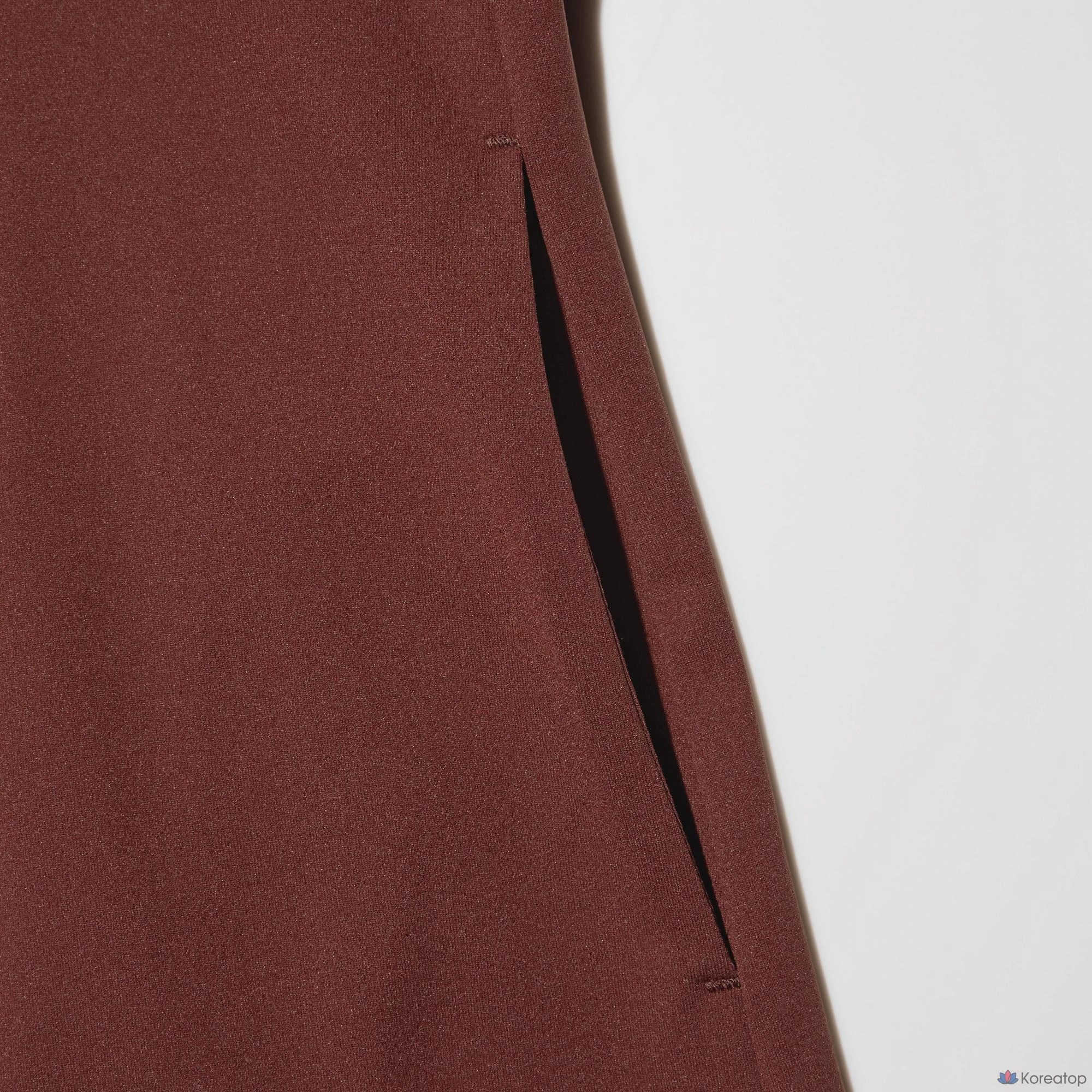 Платье Uniqlo Ultra Stretch AIRism Sleeveless