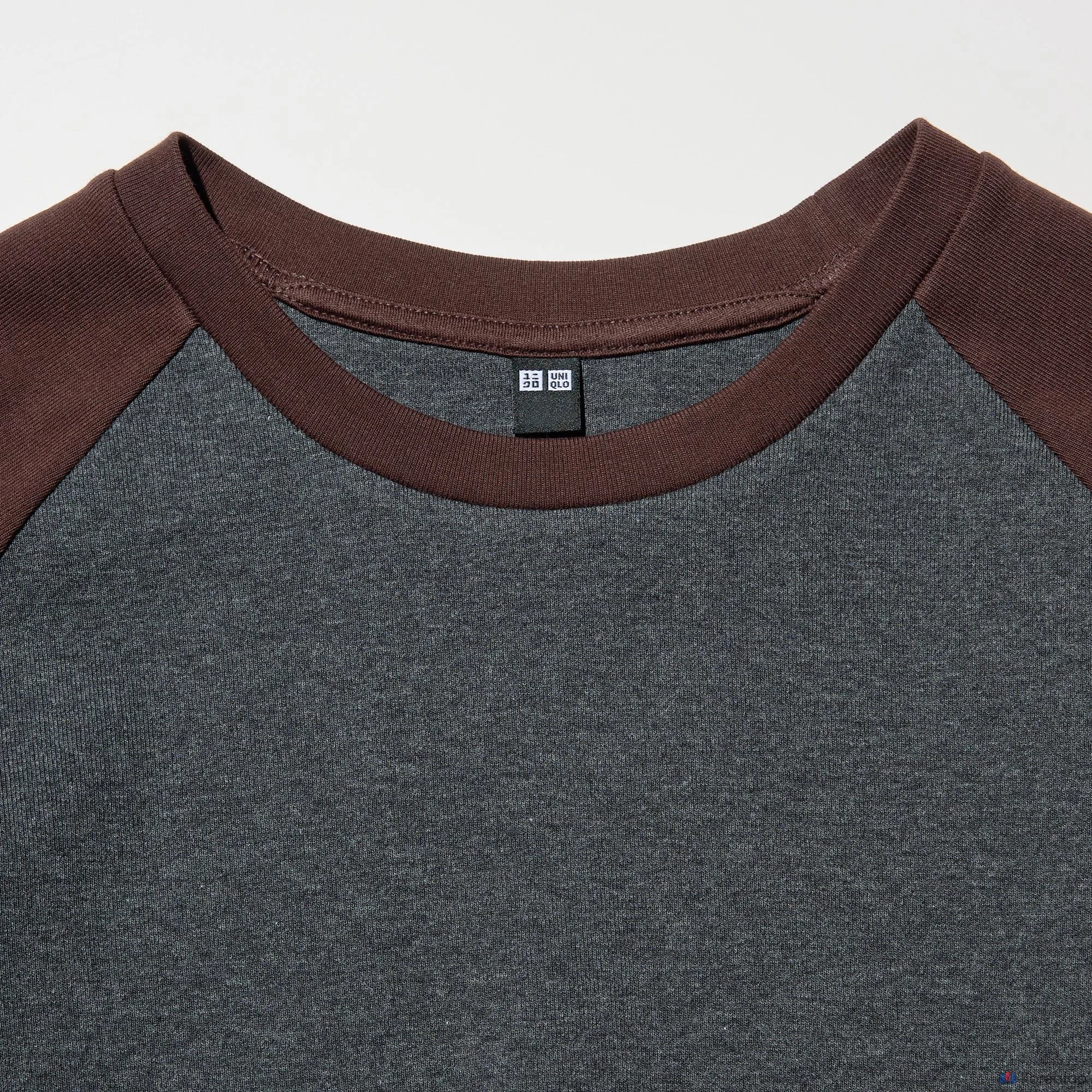 Футболка Uniqlo Mini T Long Sleeve Raglan
