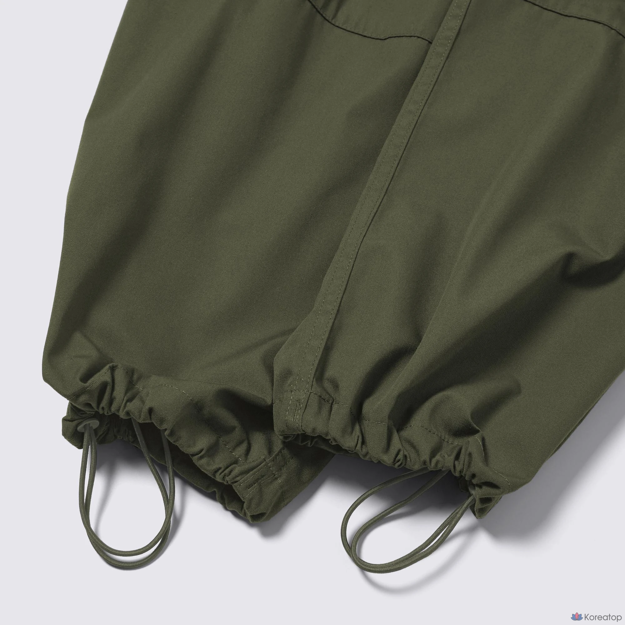 Брюки карго Uniqlo Wide Cargo Pants