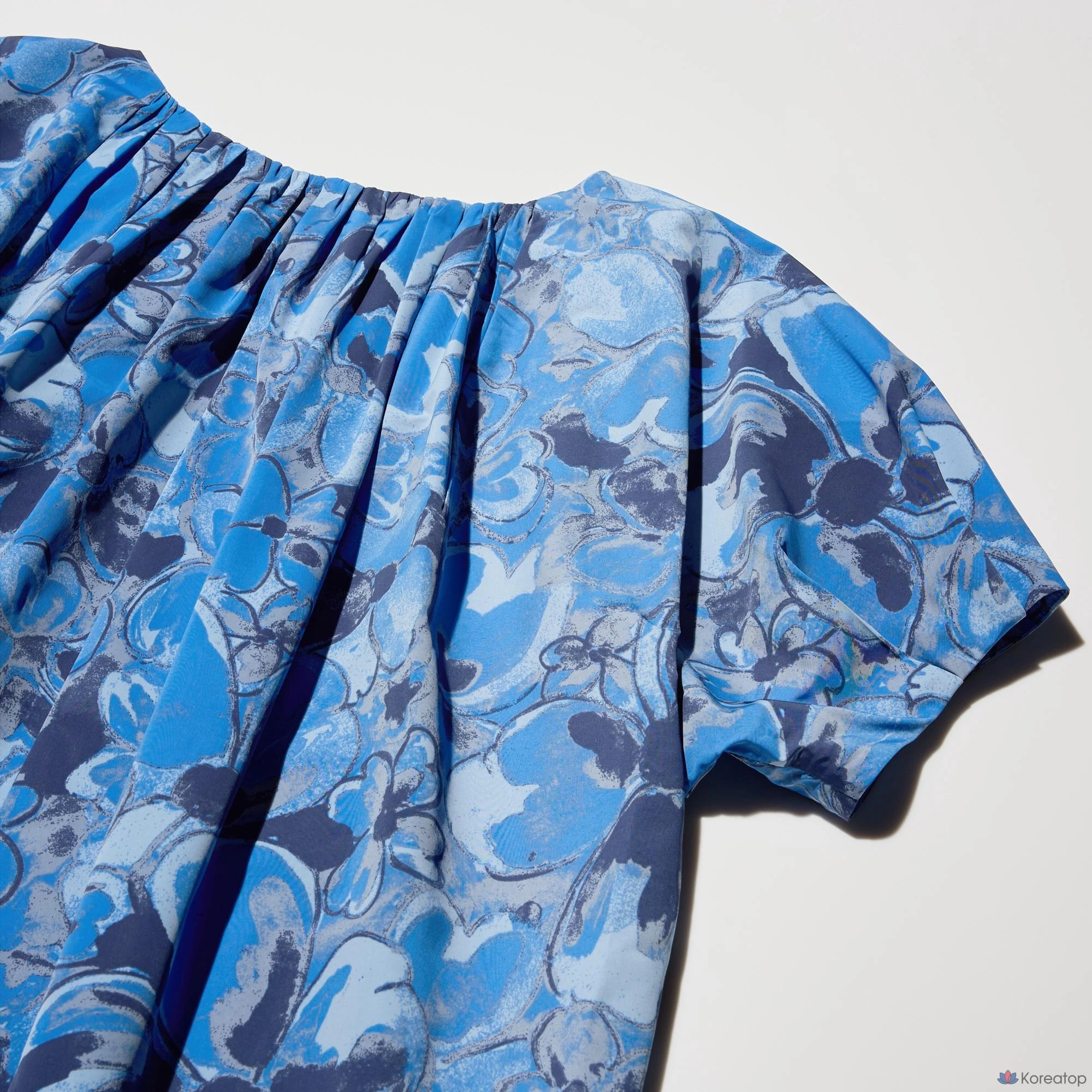 Платье Uniqlo Relax One-Piece Short Sleeve Print