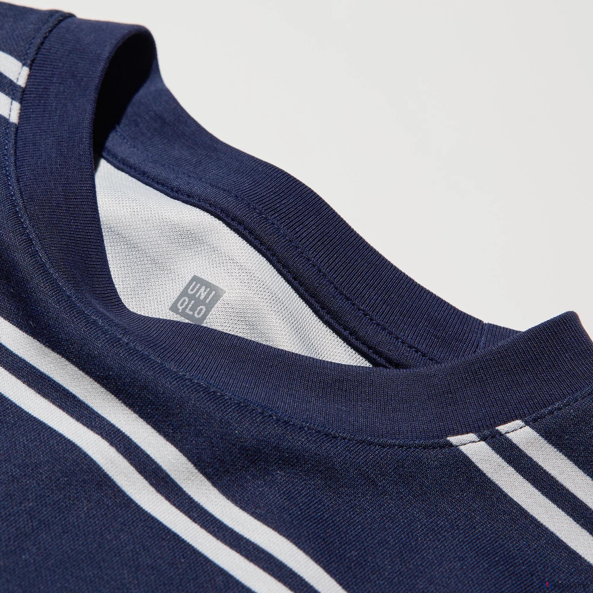 Футболка детская Uniqlo AIRism Cotton Stripe Crew Neck Long Sleeve T-Shirt