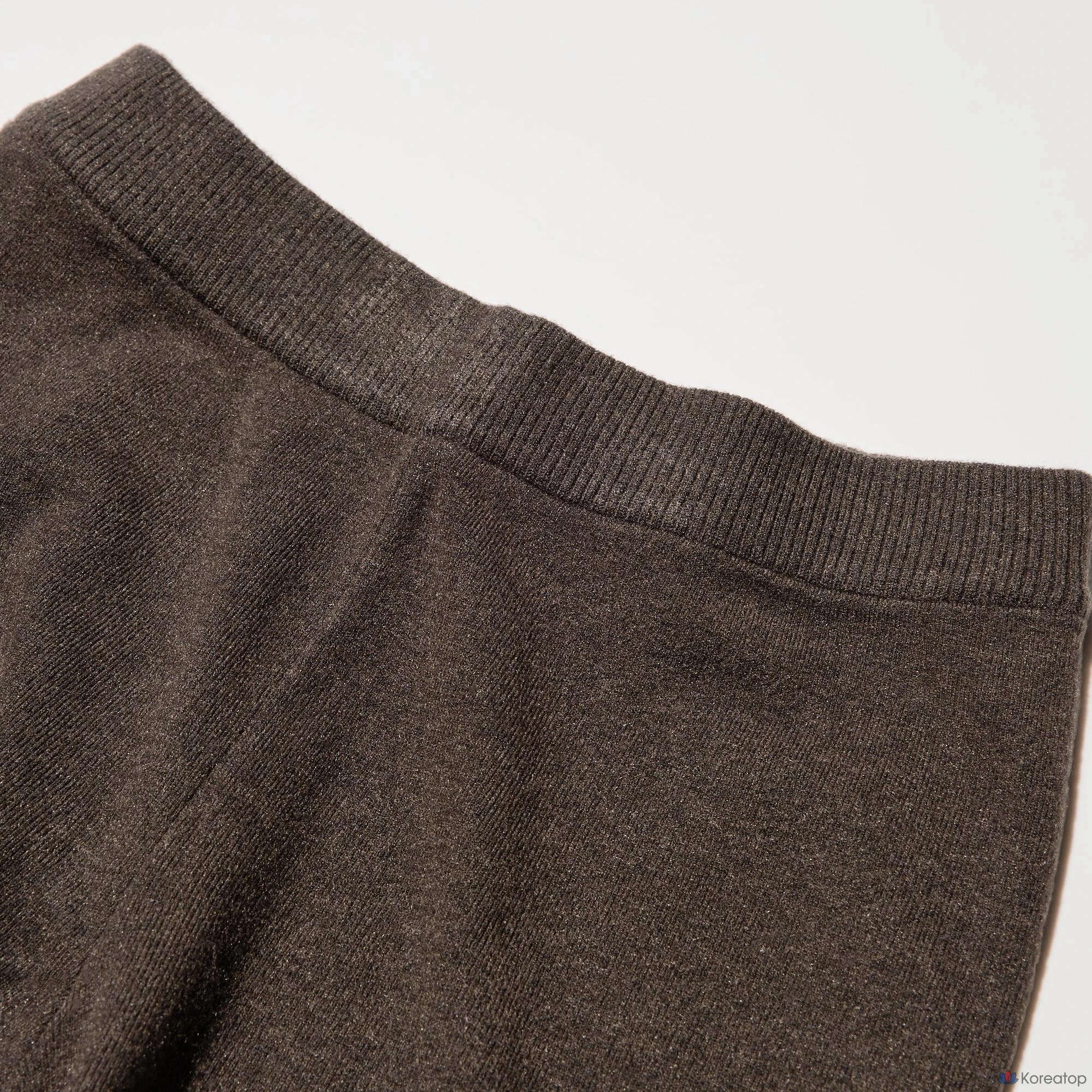 Брюки Uniqlo Washable Knit Pants (Smooth)