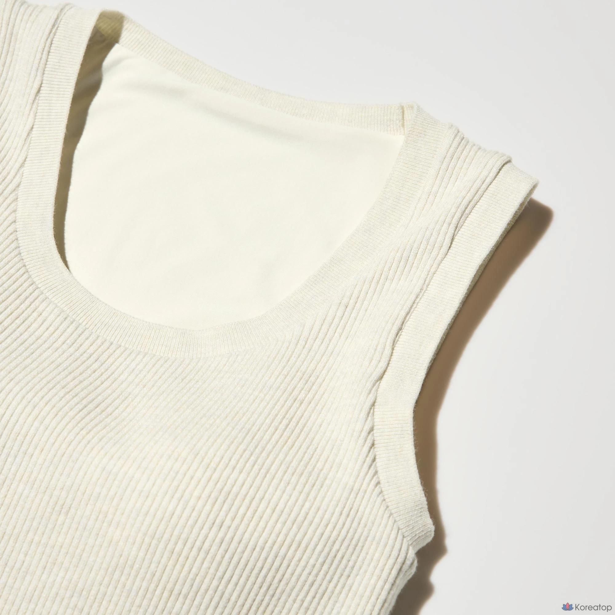 Бюстгальтер-топ Uniqlo Washable Knit Bra Top
